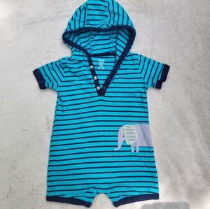 🚨3/$10 Blue Striped Hooded Baby Romper